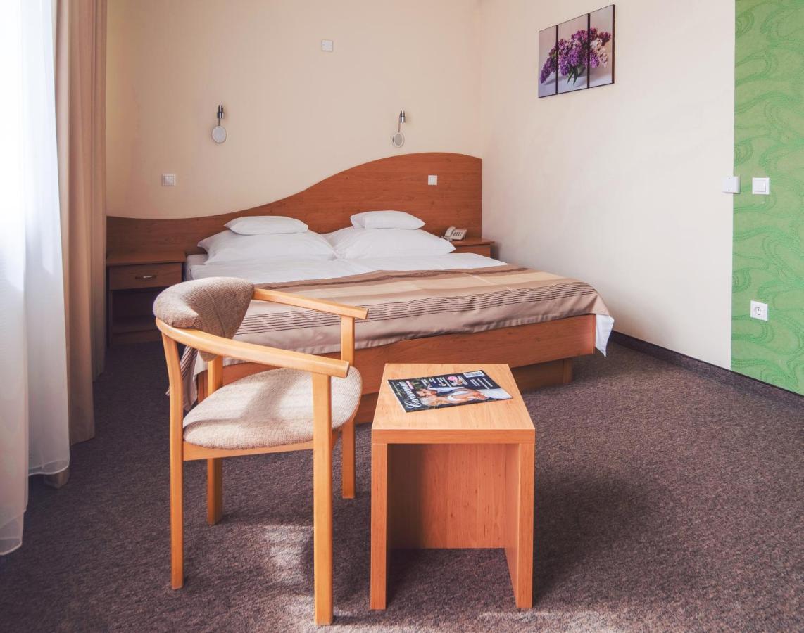 Granada Conference, Wellness And Sport Hotel 케치케메트 외부 사진